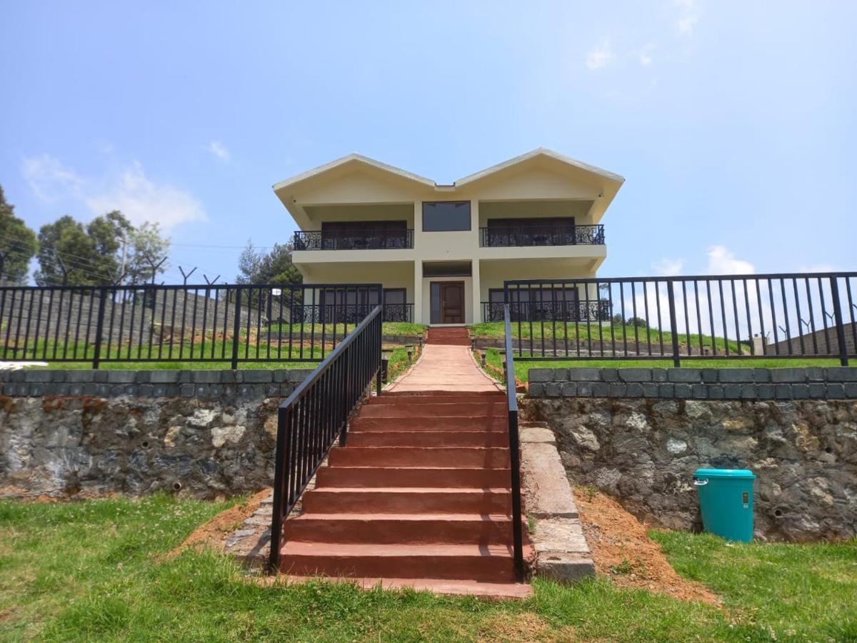 Acorn House Hotel Udagamandalam Exterior photo