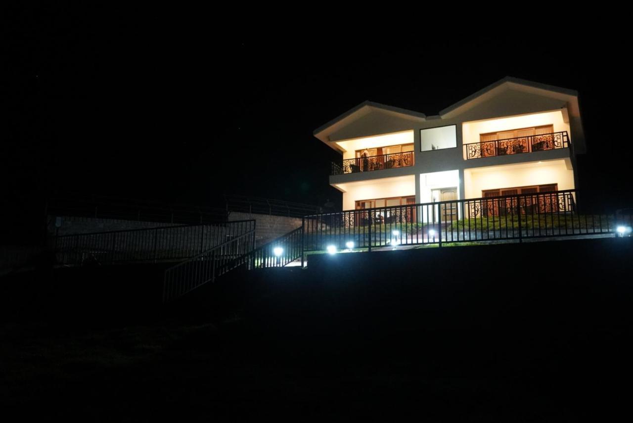 Acorn House Hotel Udagamandalam Exterior photo